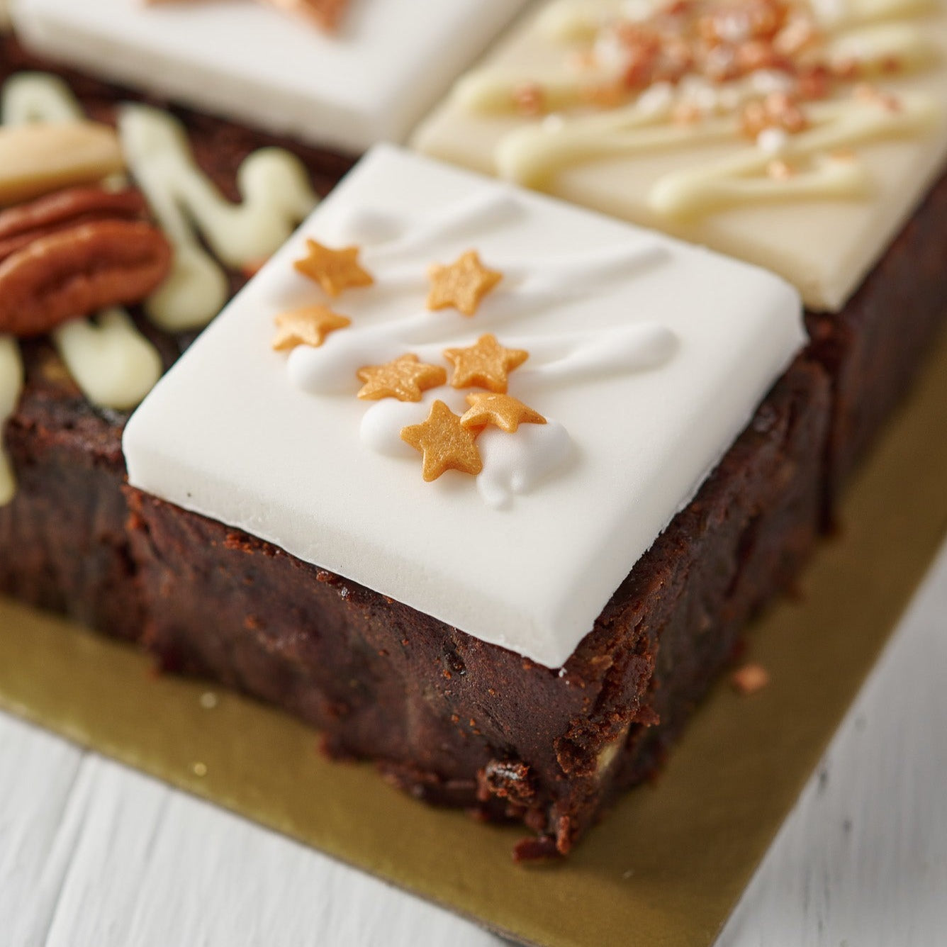 Festive Fruit Cake- 9 Piece Gifting Selection