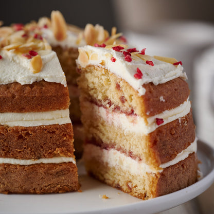 Almond & Raspberry Bakewell Cake(vegan)