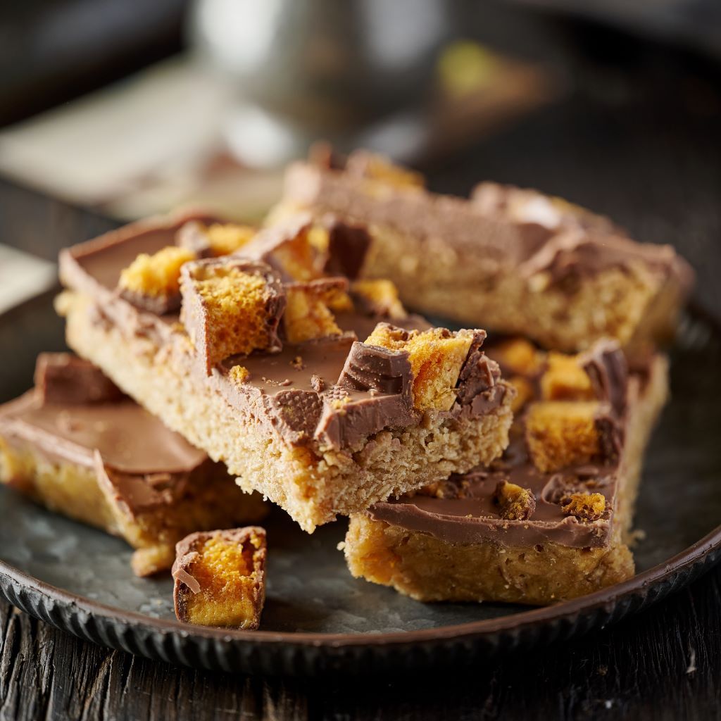 Crunchie Loaded Flapjack