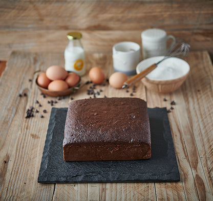 plain chocolate cake 